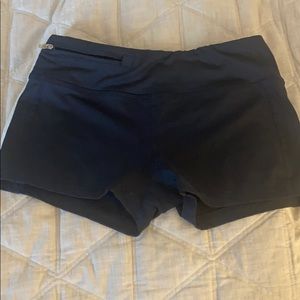 Oiselle racing shorts size 4, navy